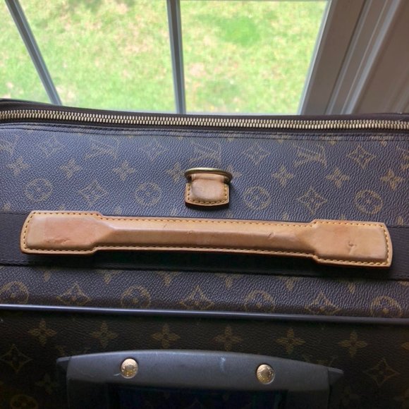 Louis Vuitton Pegase 65 Monogram rolling Suitcase - Picture 3 of 14